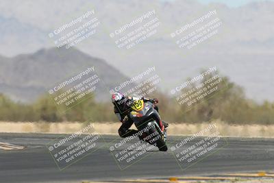 media/Apr-20-2025-CVMA (Sun) [[39090e8767]]/Race 11-500-350 Supersport (Holeshot)/